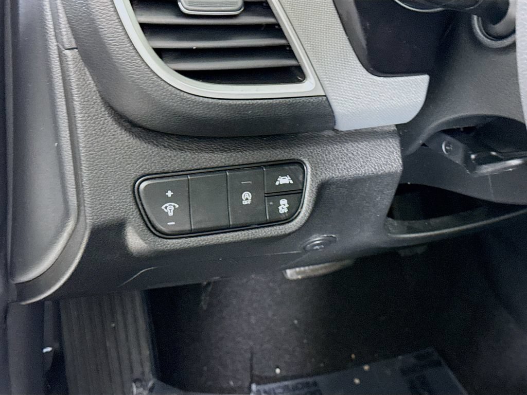 Certified 2023 Kia Seltos LX AWD/4WD image 18