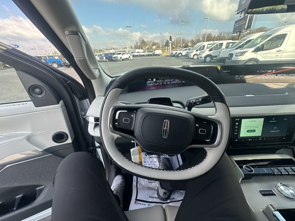 New 2026 Lincoln Navigator L Reserve AWD/4WD image 20