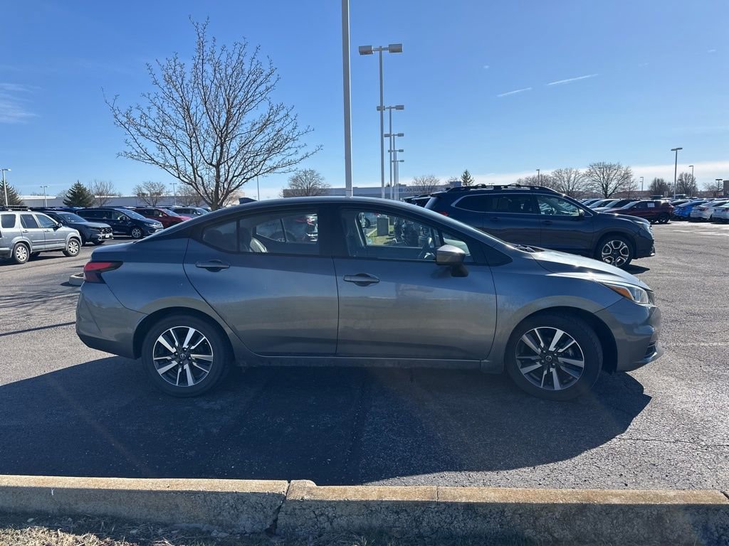 Used 2021 Nissan Versa SV image 10