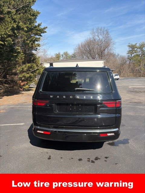 Used 2023 Jeep Wagoneer L 4WD image 8