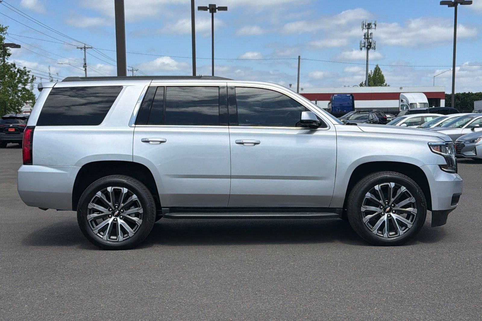 Used 2020 Chevrolet Tahoe LT AWD/4WD image 3