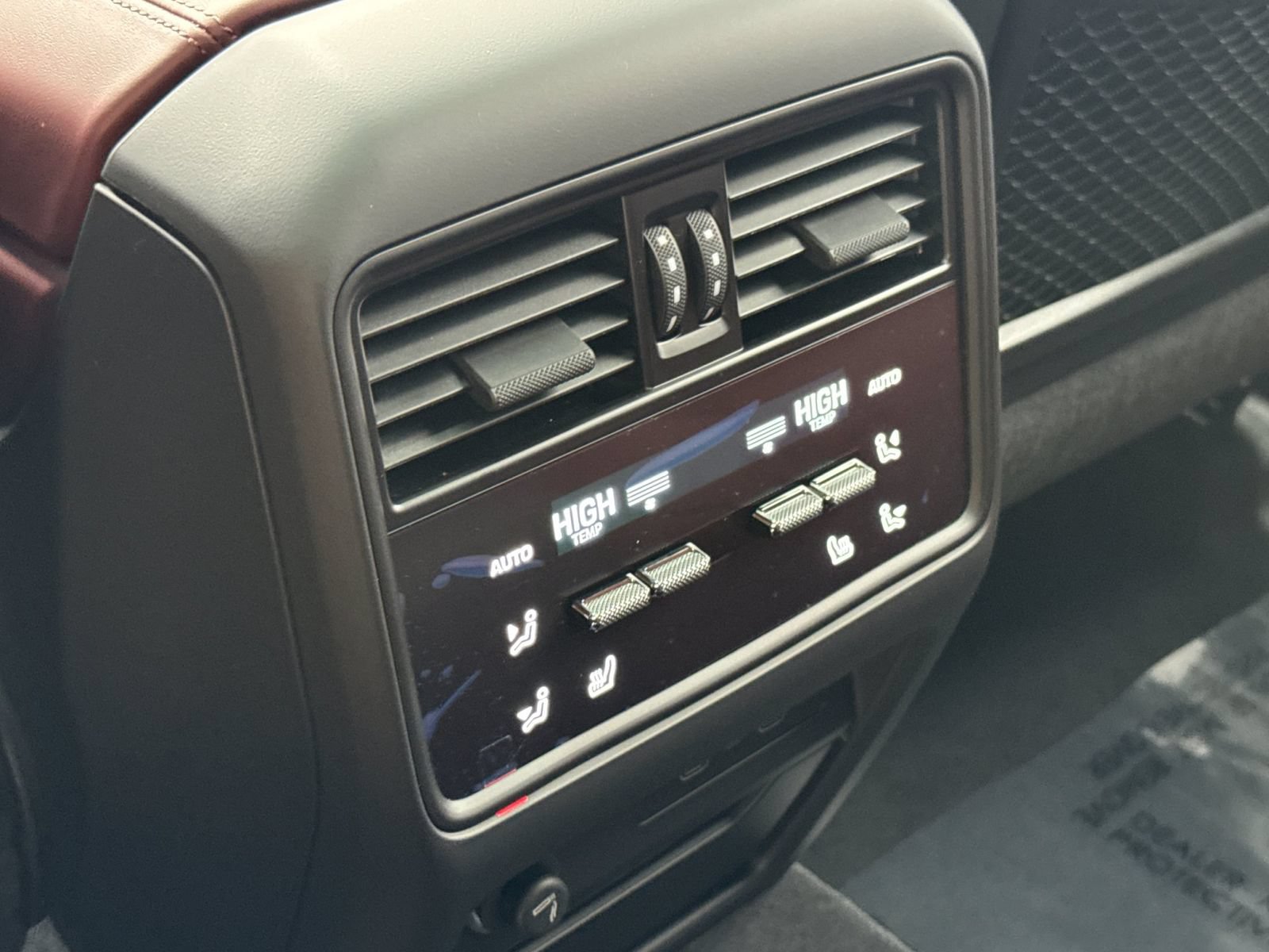 New 2026 Porsche Cayenne S AWD/4WD image 15