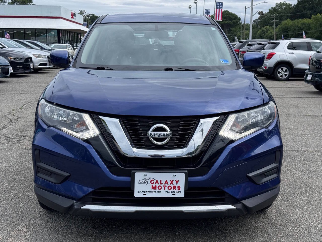 Used 2017 Nissan Rogue S FWD image 2