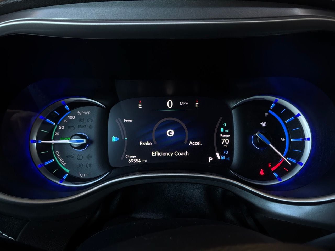 Used 2023 Chrysler Pacifica Touring-L FWD image 47