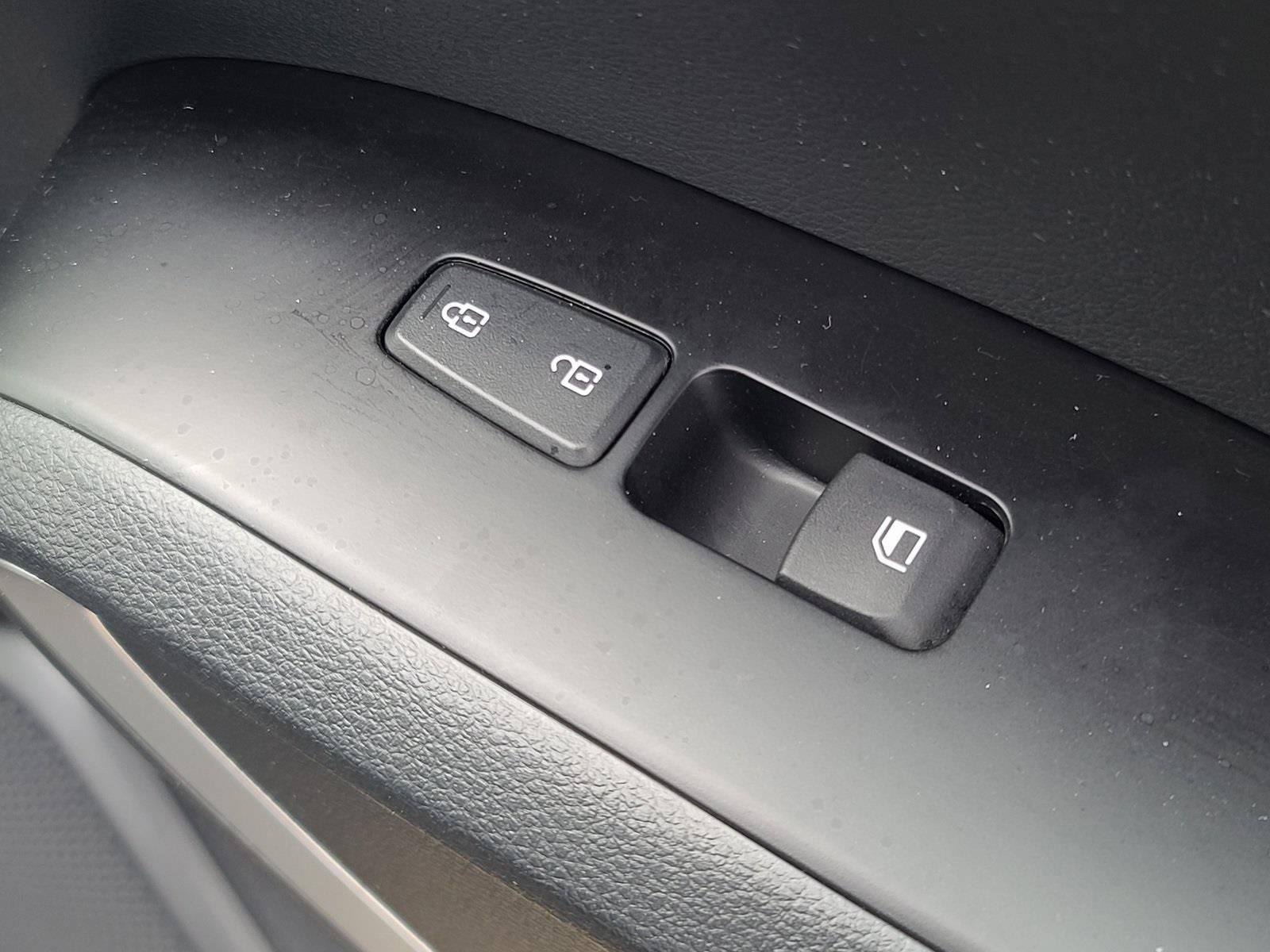 Used 2023 Kia Soul LX image 21