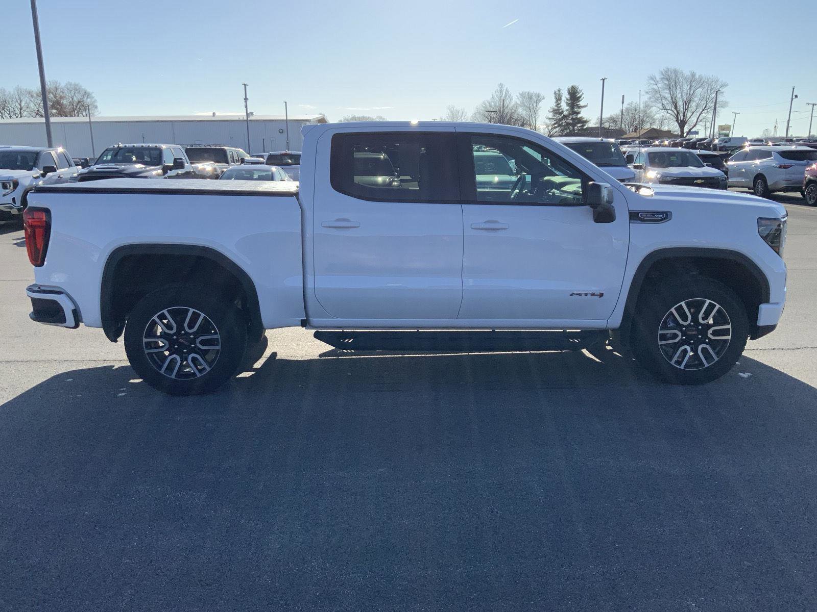Used 2026 GMC Sierra 1500 AT4 w/ AT4 Premium Package AWD/4WD image 18