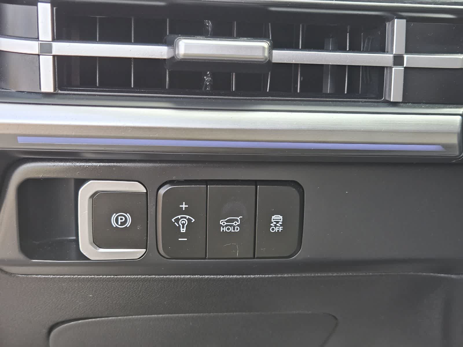 Used 2025 Hyundai Santa Fe Limited AWD/4WD image 21