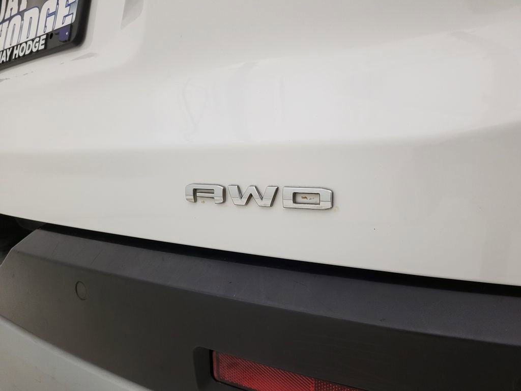 Certified 2023 GMC Acadia SLT image 27