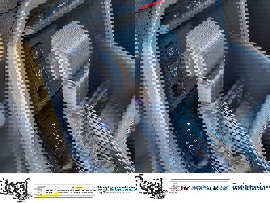 Used 2023 Toyota Tundra Limited image 23