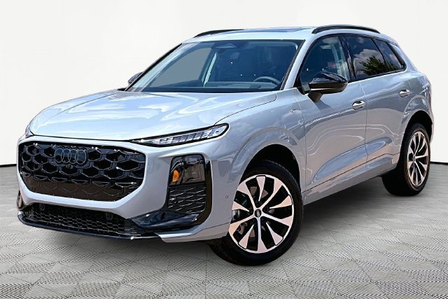 New 2026 Audi Q3 quattro 2.0T