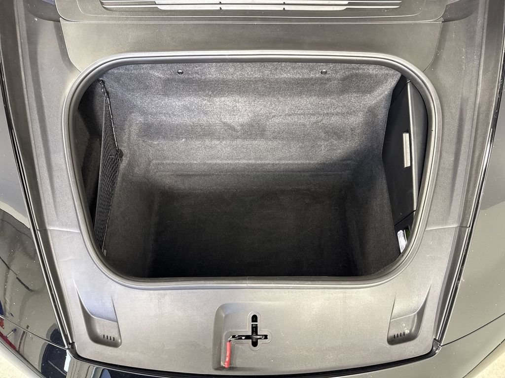 Certified 2024 Porsche 911 Carrera 4 AWD/4WD image 21