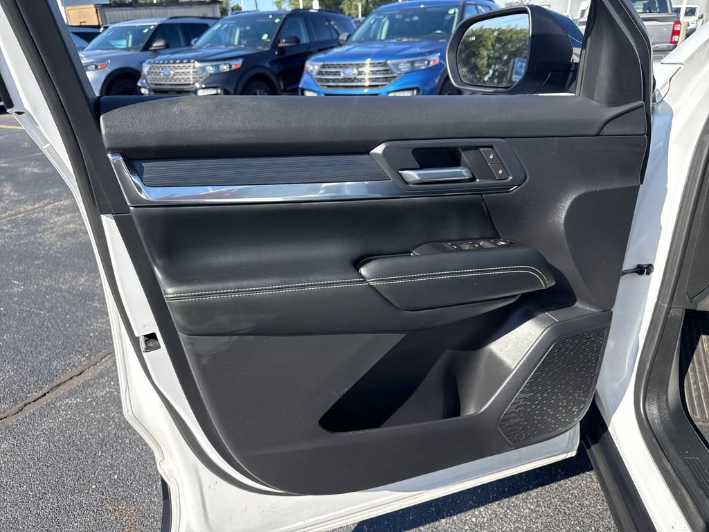 Used 2026 GMC Terrain Elevation FWD image 16