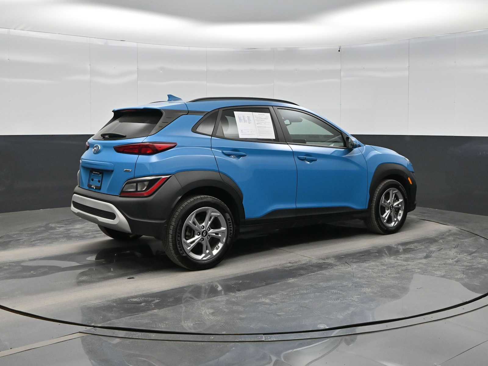 Used 2022 Hyundai Kona SEL AWD/4WD image 8