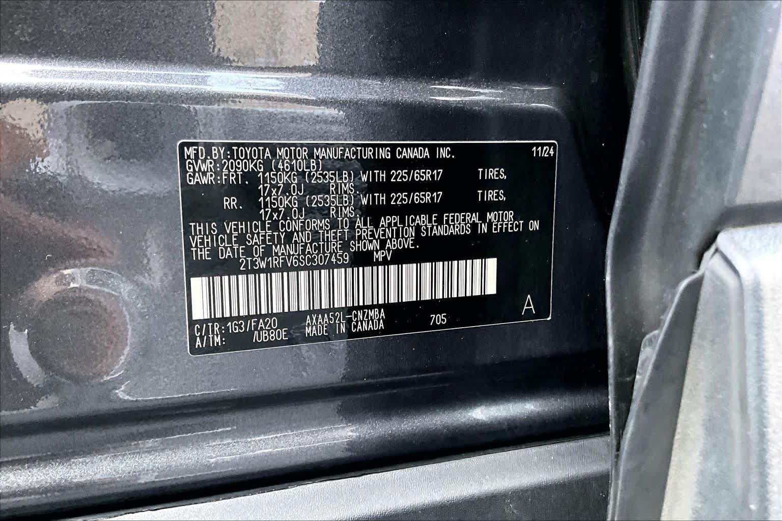Certified 2025 Toyota RAV4 XLE FWD image 34