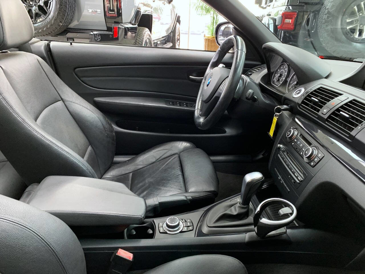 Used 2010 BMW 135i Convertible image 10