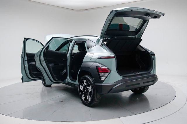 Used 2024 Hyundai Kona SEL AWD/4WD image 20
