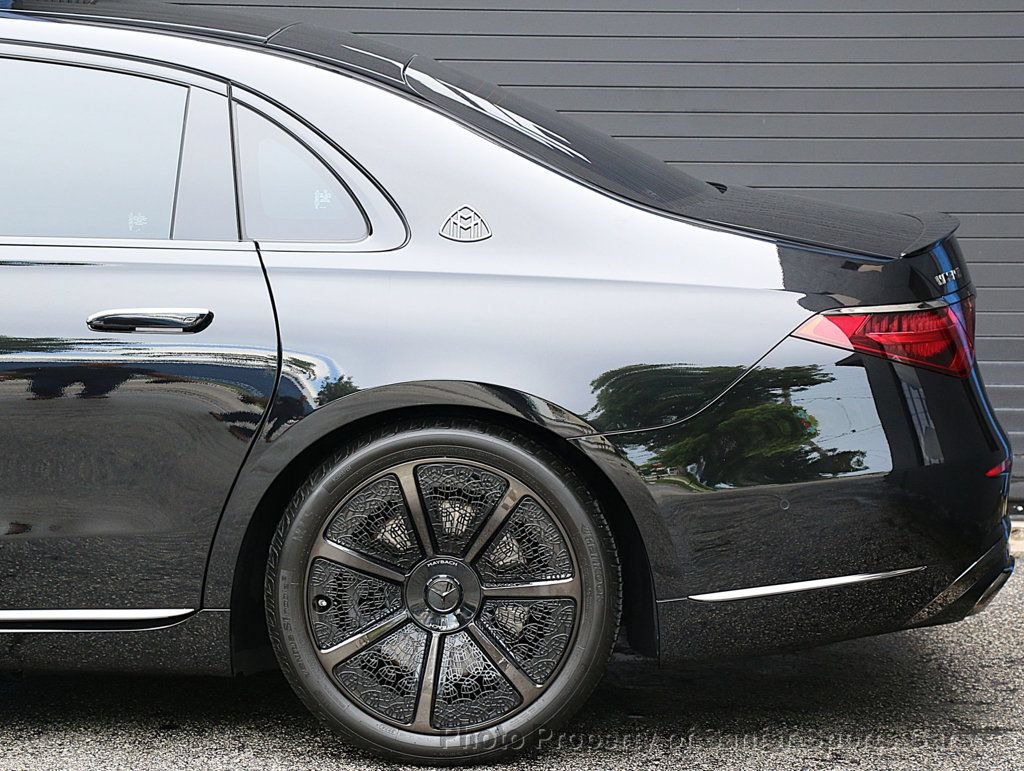 Used 2025 Mercedes-Benz Maybach S 680 4MATIC image 20