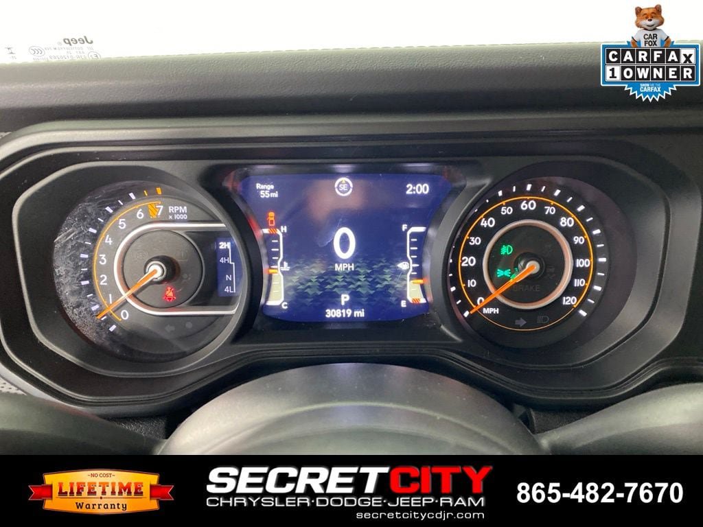 Used 2024 Jeep Gladiator Rubicon w/ Technology Group AWD/4WD image 16