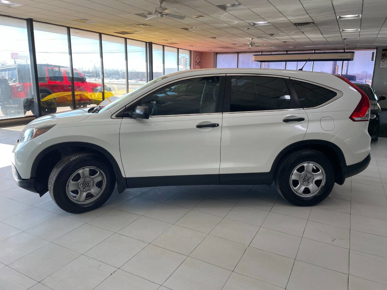 Used 2014 Honda CR-V LX image 4