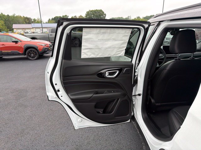 New 2026 Jeep Compass Limited w/ Sun, Sound & Navigation Group AWD/4WD image 22