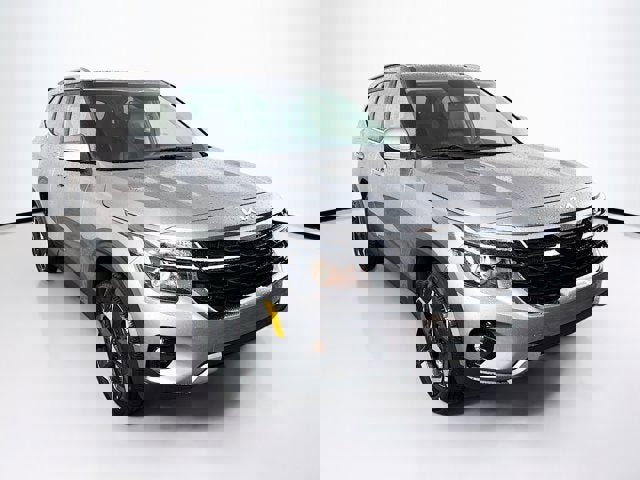 New 2026 Kia Seltos EX image 3