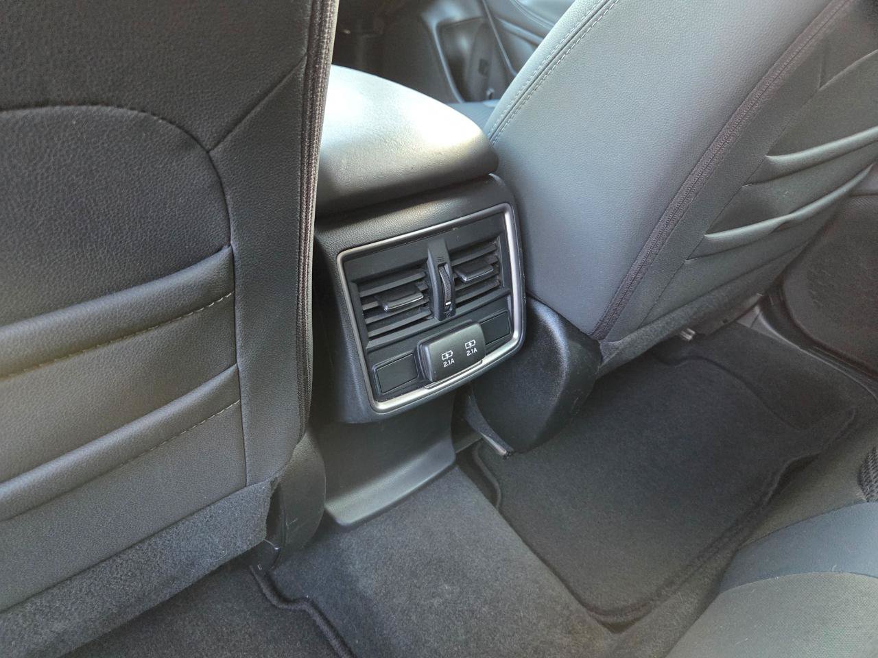 Used 2021 Subaru Forester Premium AWD/4WD image 22