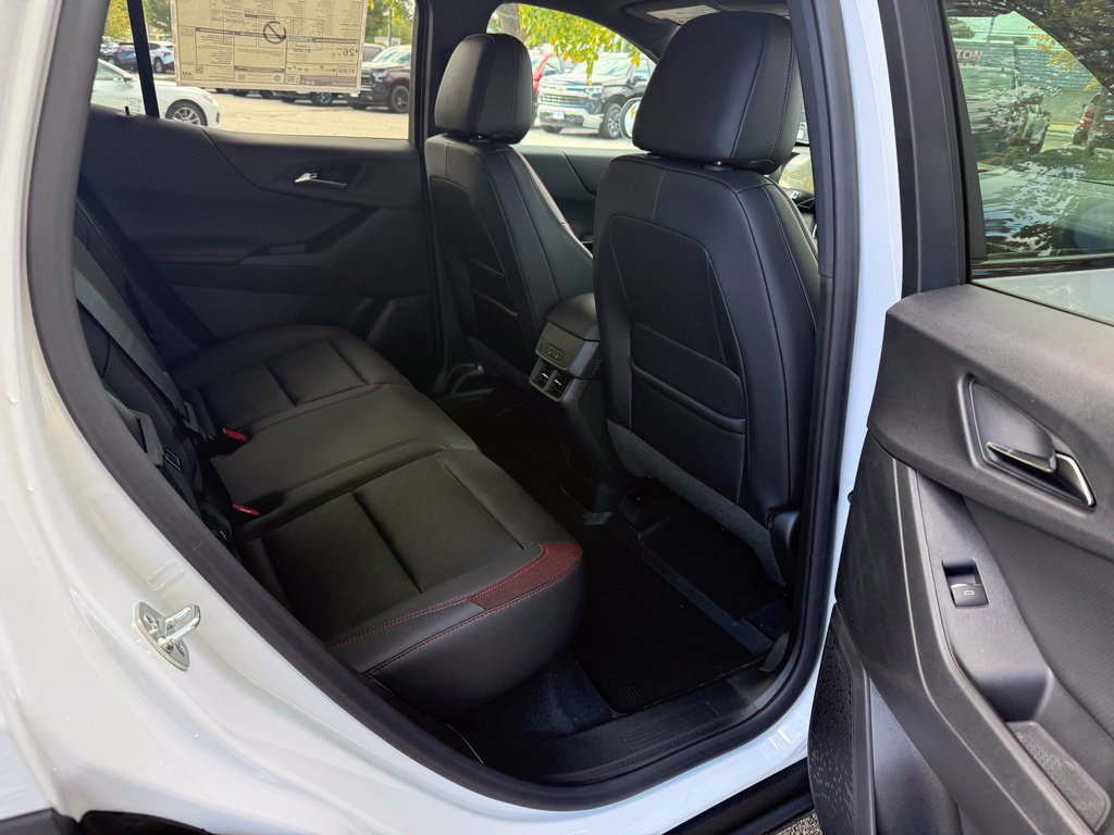 New 2027 Chevrolet Equinox RS w/ Convenience Package III AWD/4WD image 14