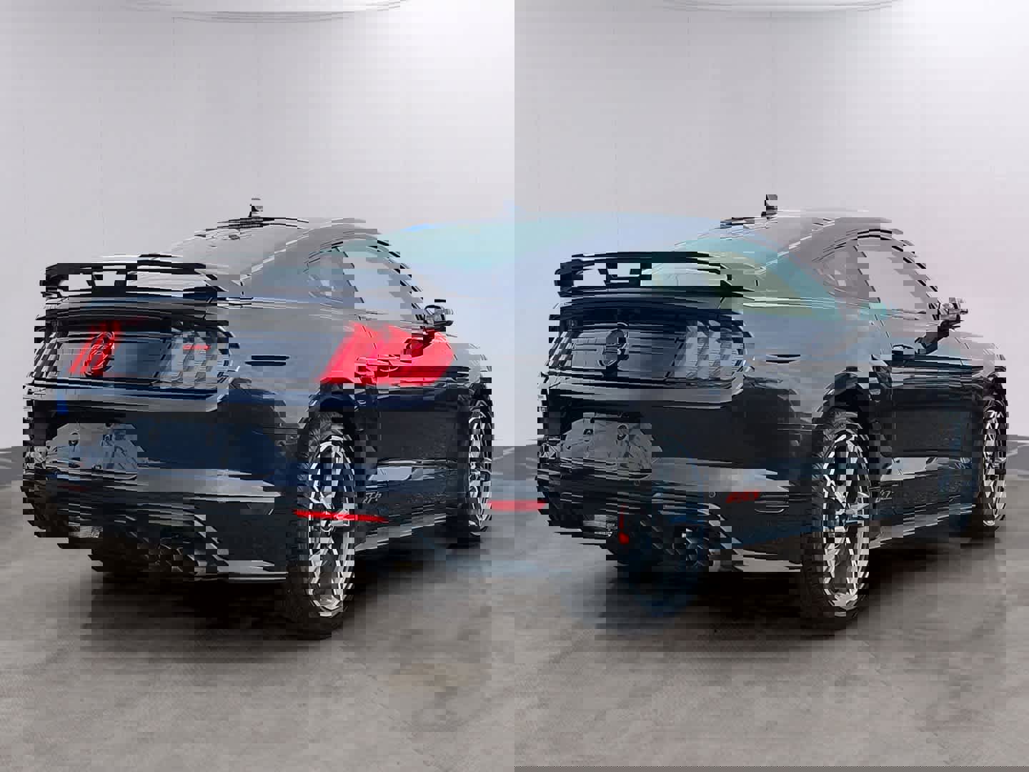 Used 2023 Ford Mustang GT Premium w/ Equipment Group 401A image 4