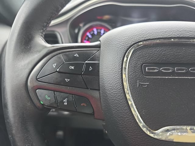 Used 2019 Dodge Challenger SXT RWD image 17