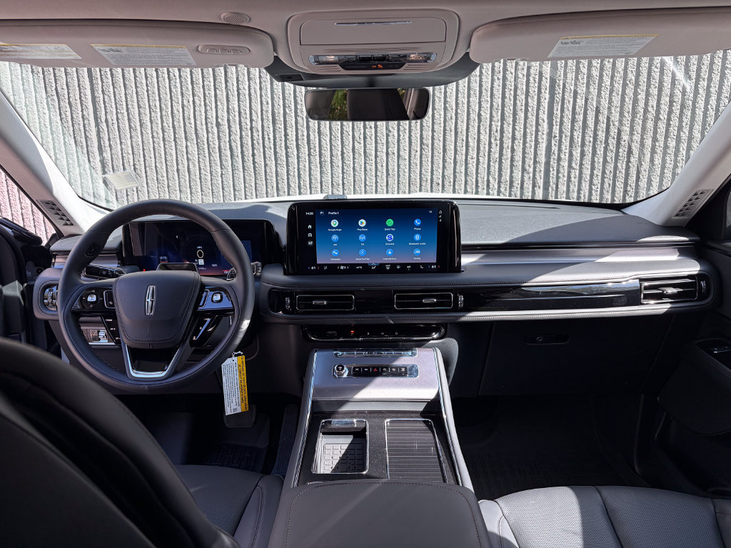 New 2027 Lincoln Aviator AWD w/ Jet Appearance Package image 47