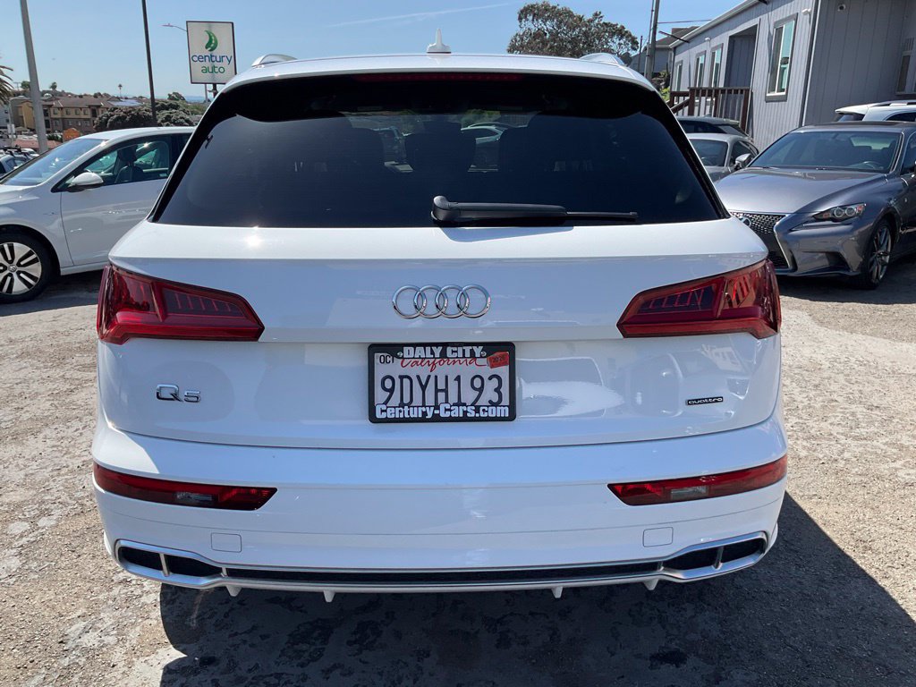 Used 2020 Audi Q5 e Premium w/ Convenience Package AWD/4WD image 5