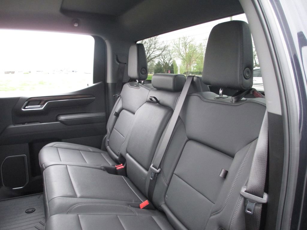 Used 2025 GMC Sierra 1500 SLT image 21