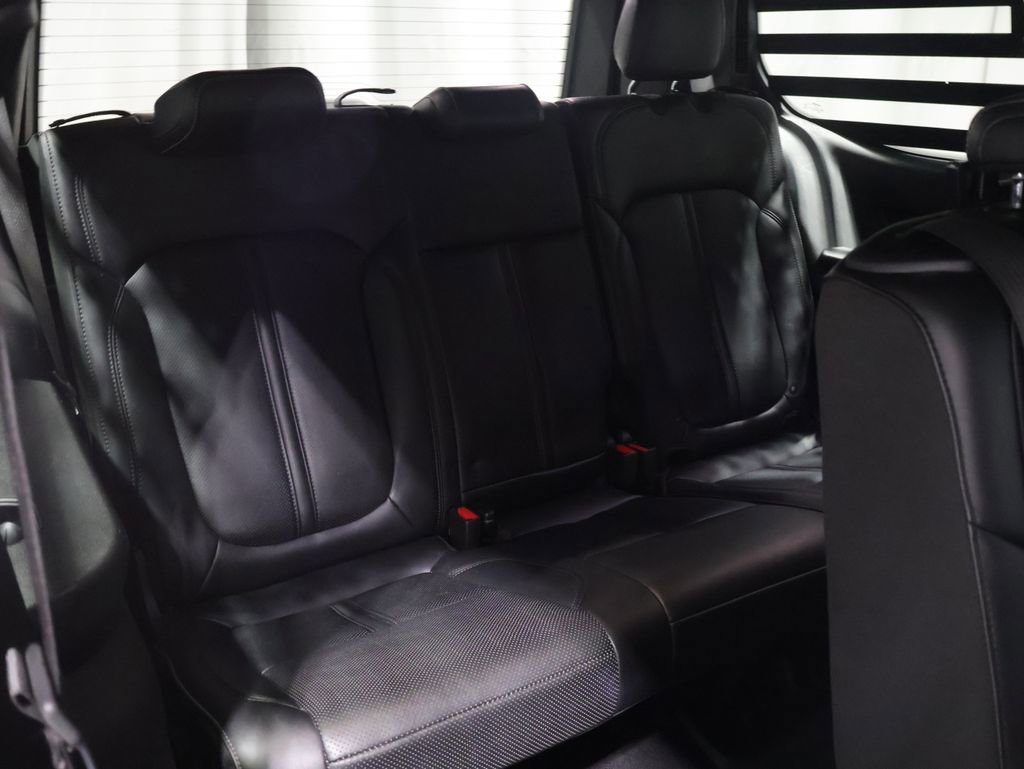 Used 2022 Jeep Wagoneer Series III AWD/4WD image 21