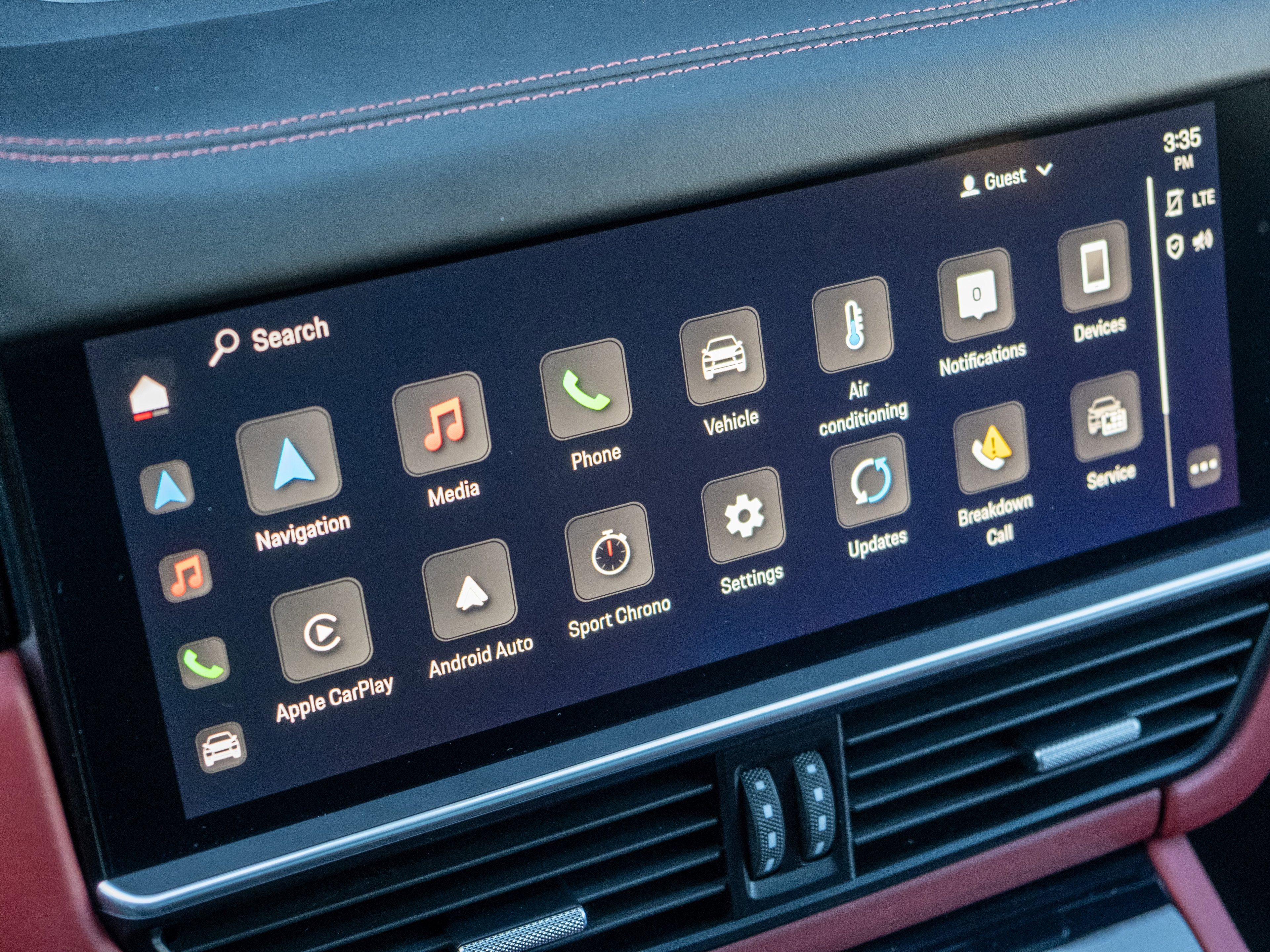 Certified 2022 Porsche Cayenne S Platinum image 25