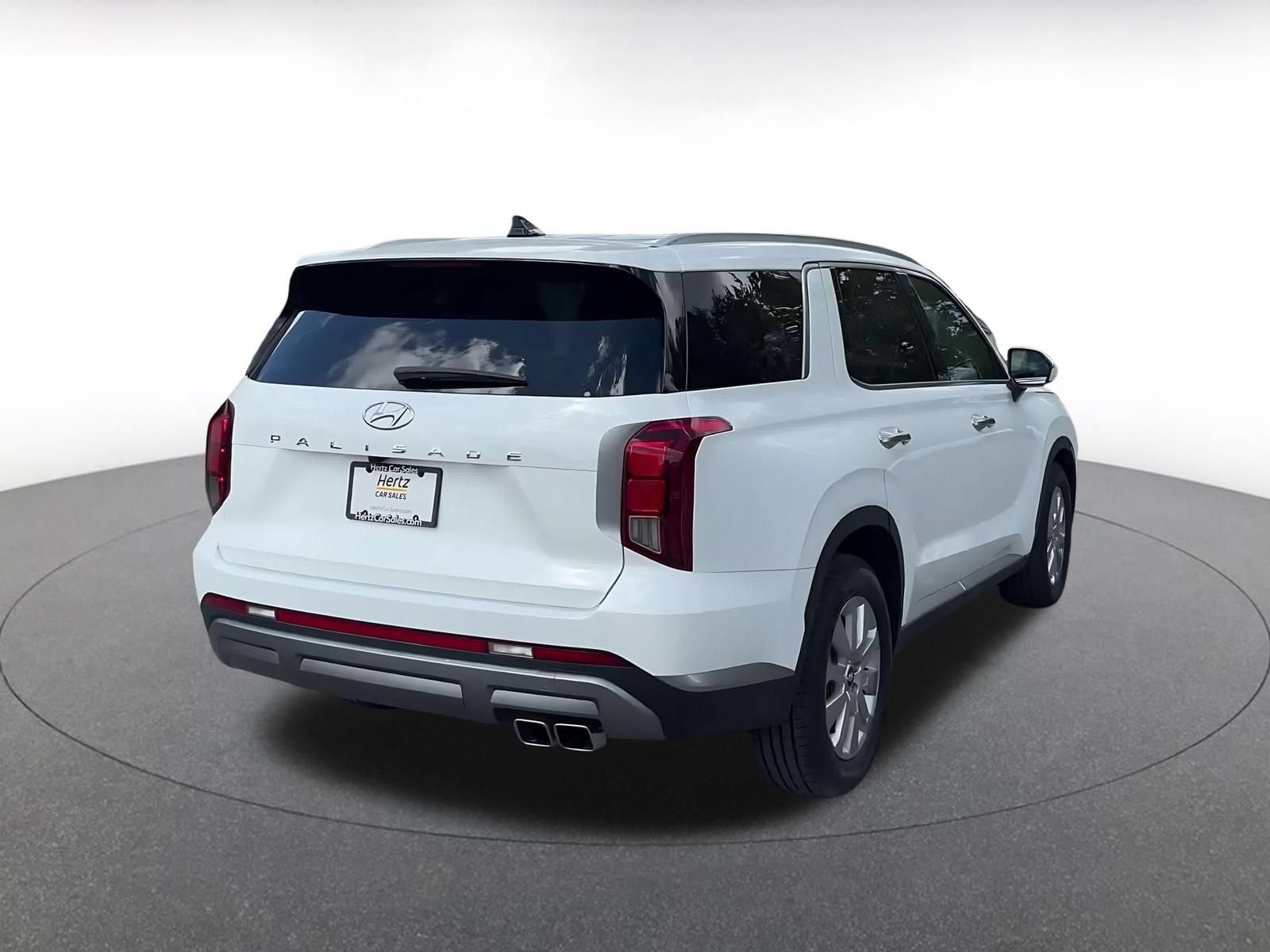 Used 2024 Hyundai Palisade SEL FWD image 13