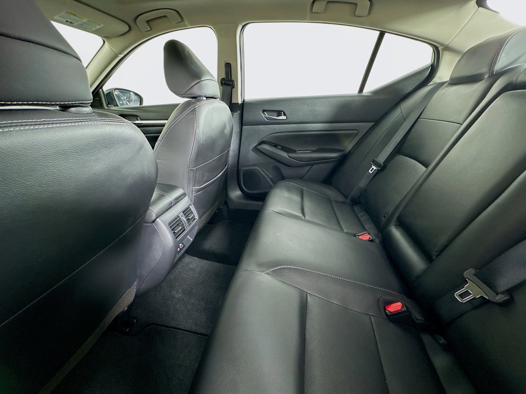 Used 2025 Nissan Altima 2.5 SL image 24