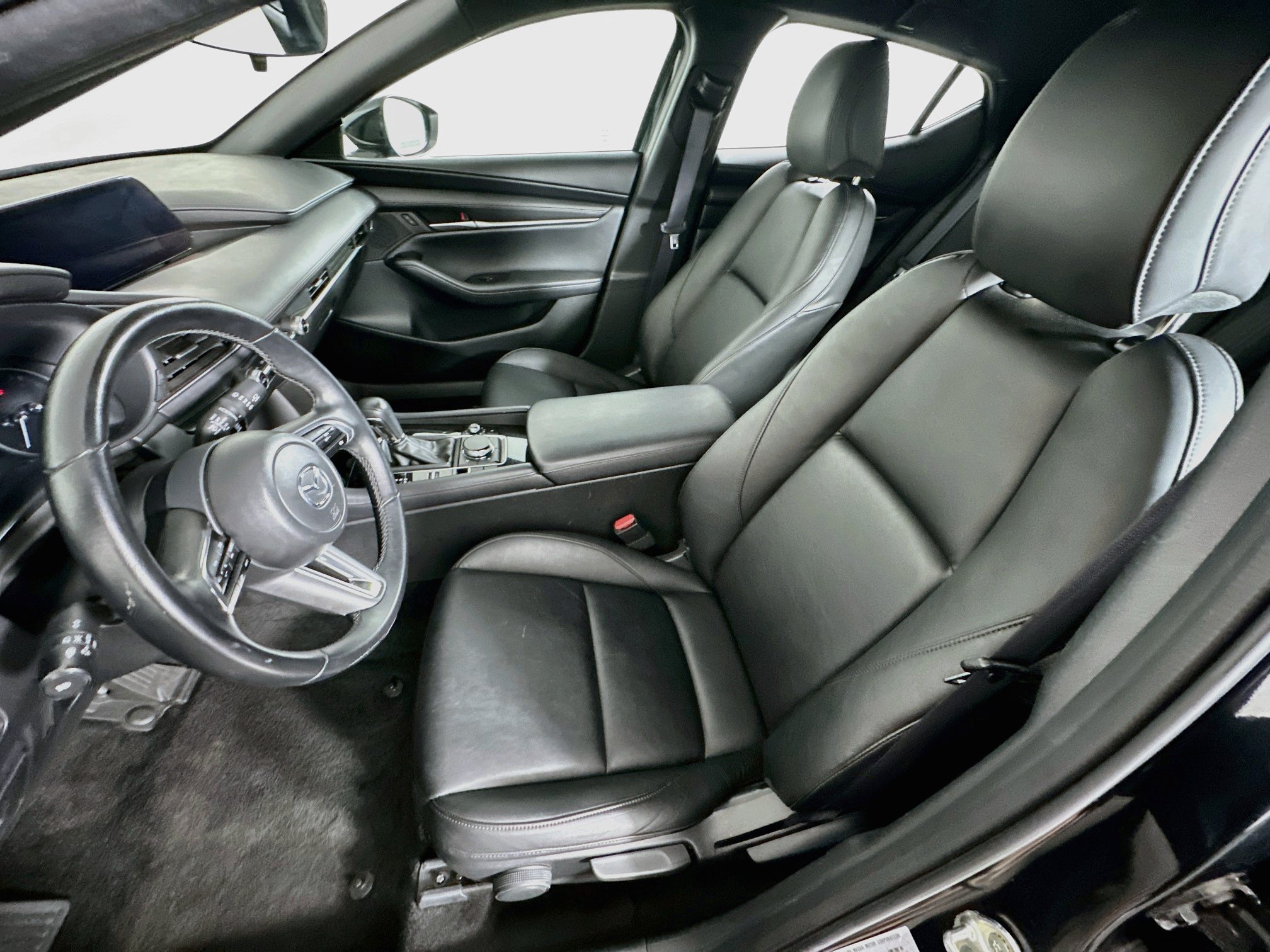 Used 2024 MAZDA MAZDA3 s FWD image 13