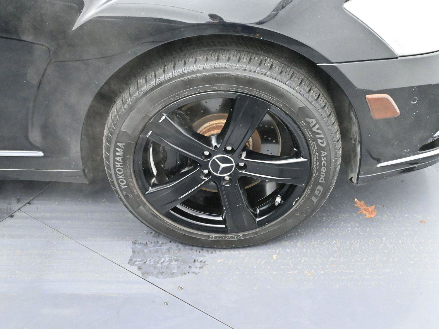 Used 2012 Mercedes-Benz S 550 4MATIC image 29