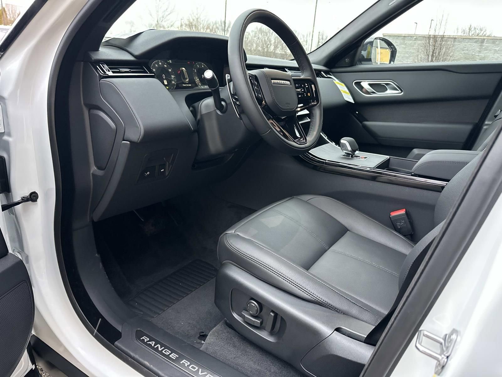 New 2026 Land Rover Range Rover Velar S image 11