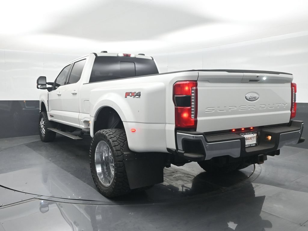 Used 2025 Ford F350 Lariat w/ Lariat Ultimate Package AWD/4WD image 22