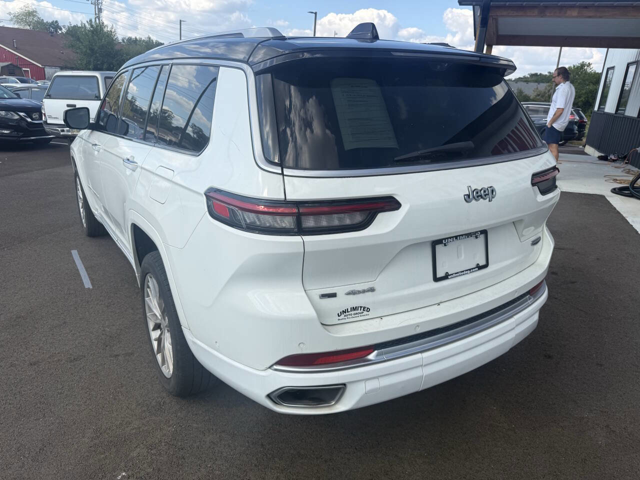 Used 2021 Jeep Grand Cherokee L Summit w/ Advanced Protech Group IV image 11