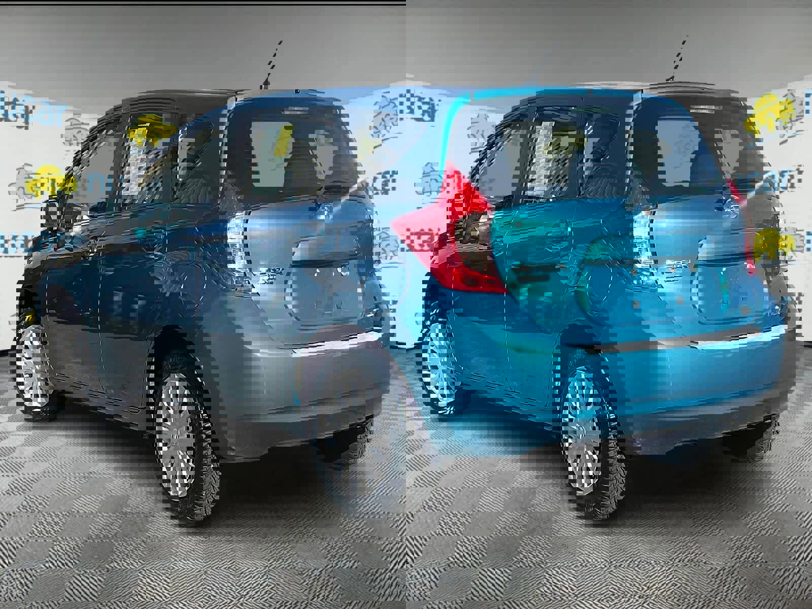 Used 2014 Nissan Versa Note S image 4