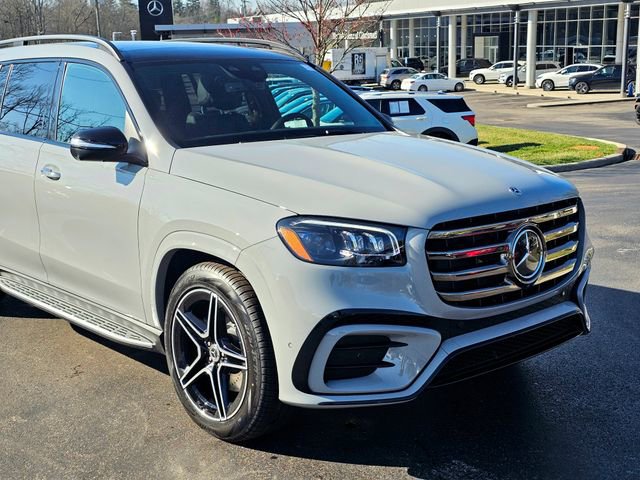 New 2026 Mercedes-Benz GLS 450 4MATIC image 2