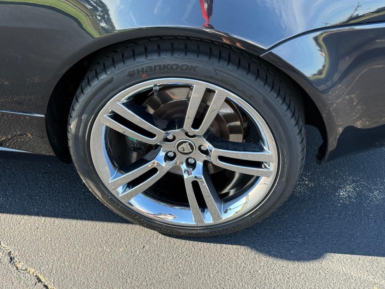 Used 2007 Jaguar XKR R RWD image 9