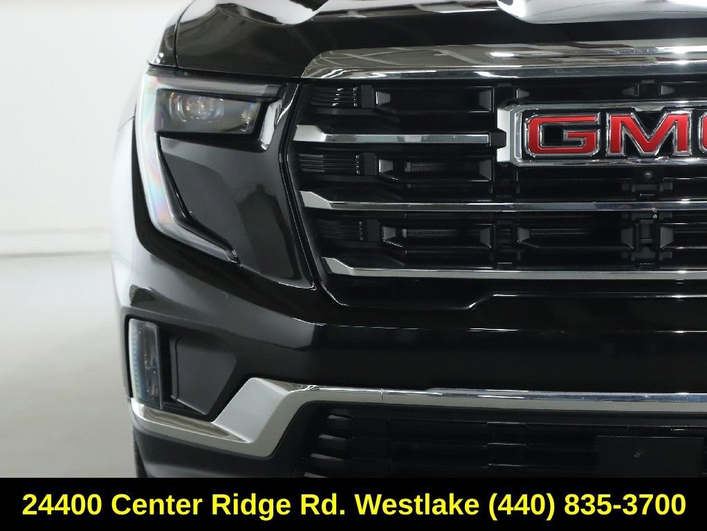 Used 2024 GMC Acadia Elevation w/ Luxury Package AWD/4WD image 7