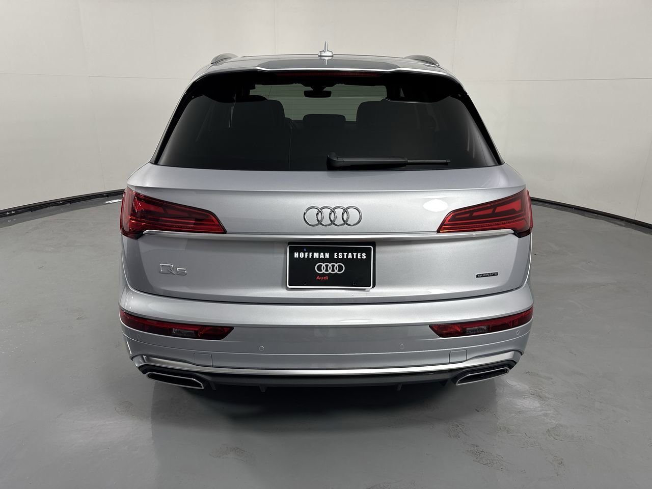 Used 2023 Audi Q5 2.0T Premium w/ Convenience Package AWD/4WD image 33