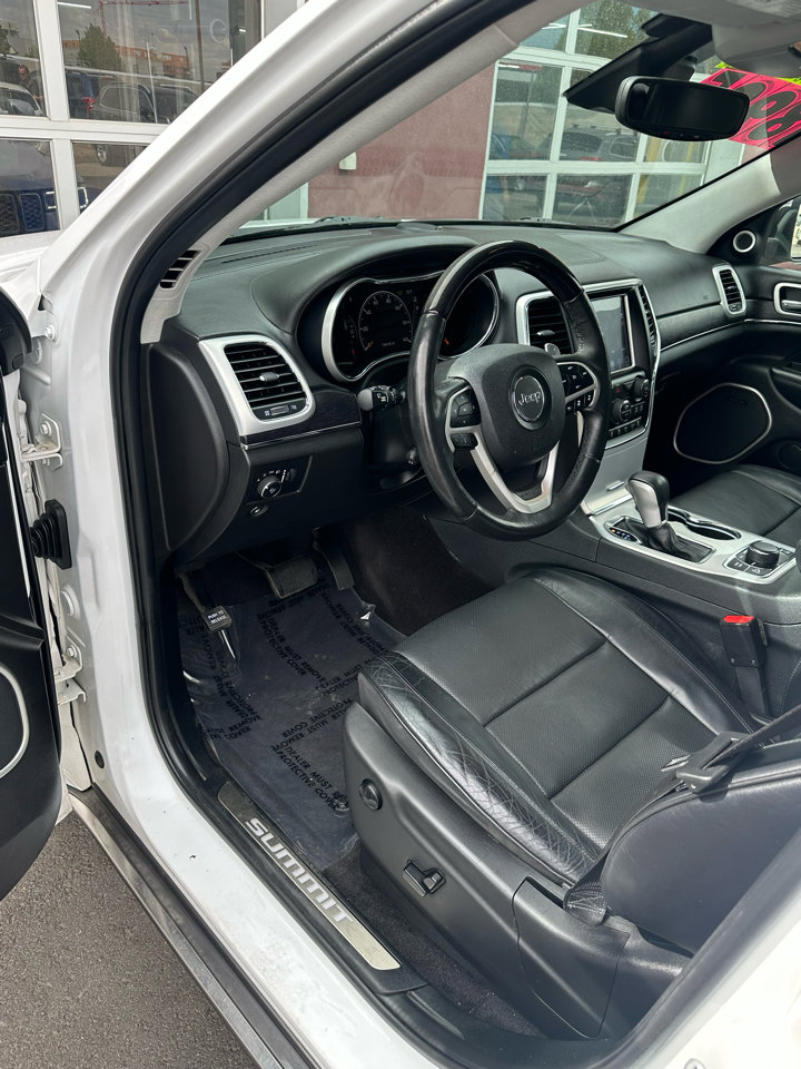 Used 2018 Jeep Grand Cherokee Summit image 11