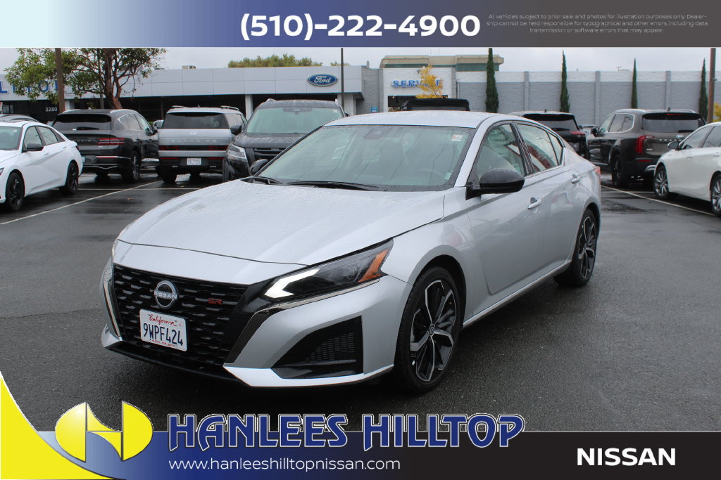 Certified 2025 Nissan Altima 2.5 SR FWD image 3