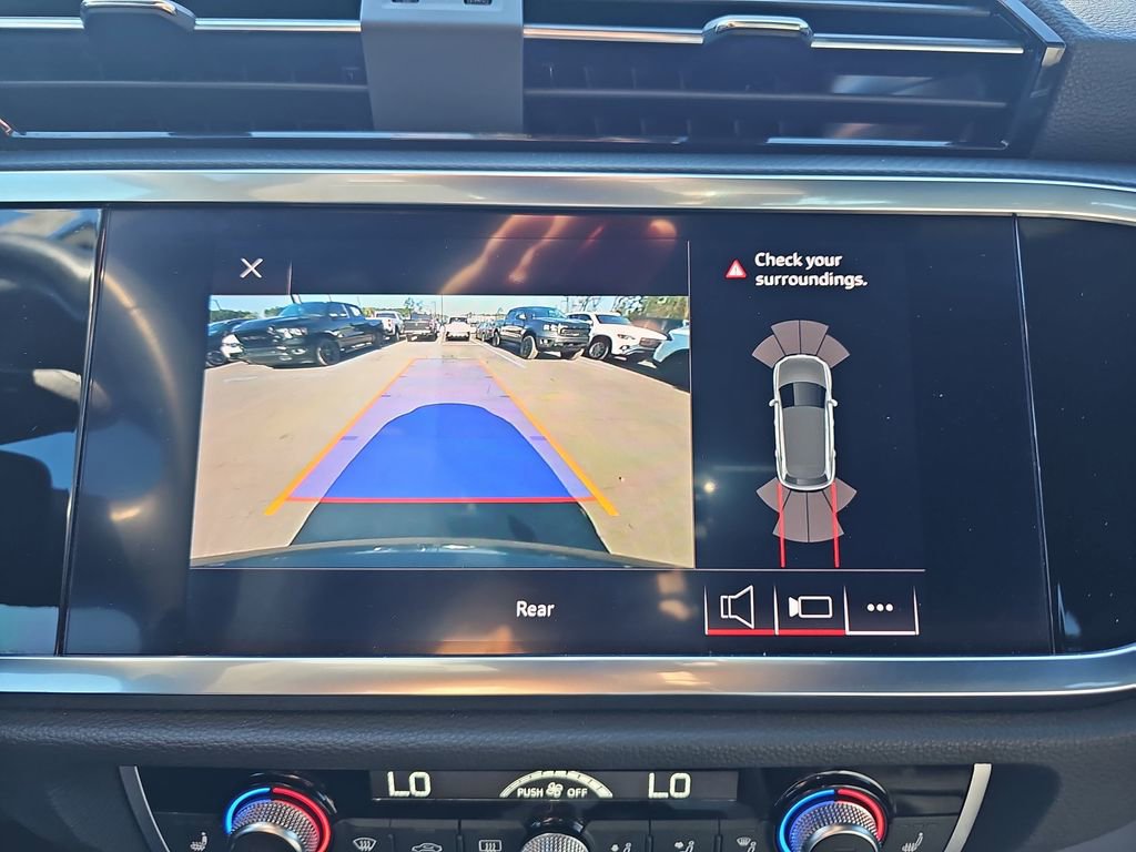 Used 2021 Audi Q3 2.0T Premium w/ Convenience Package image 27