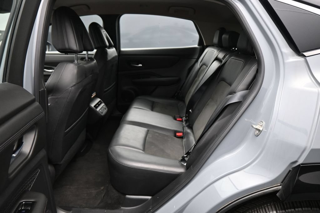 Used 2023 Nissan Ariya FWD image 24